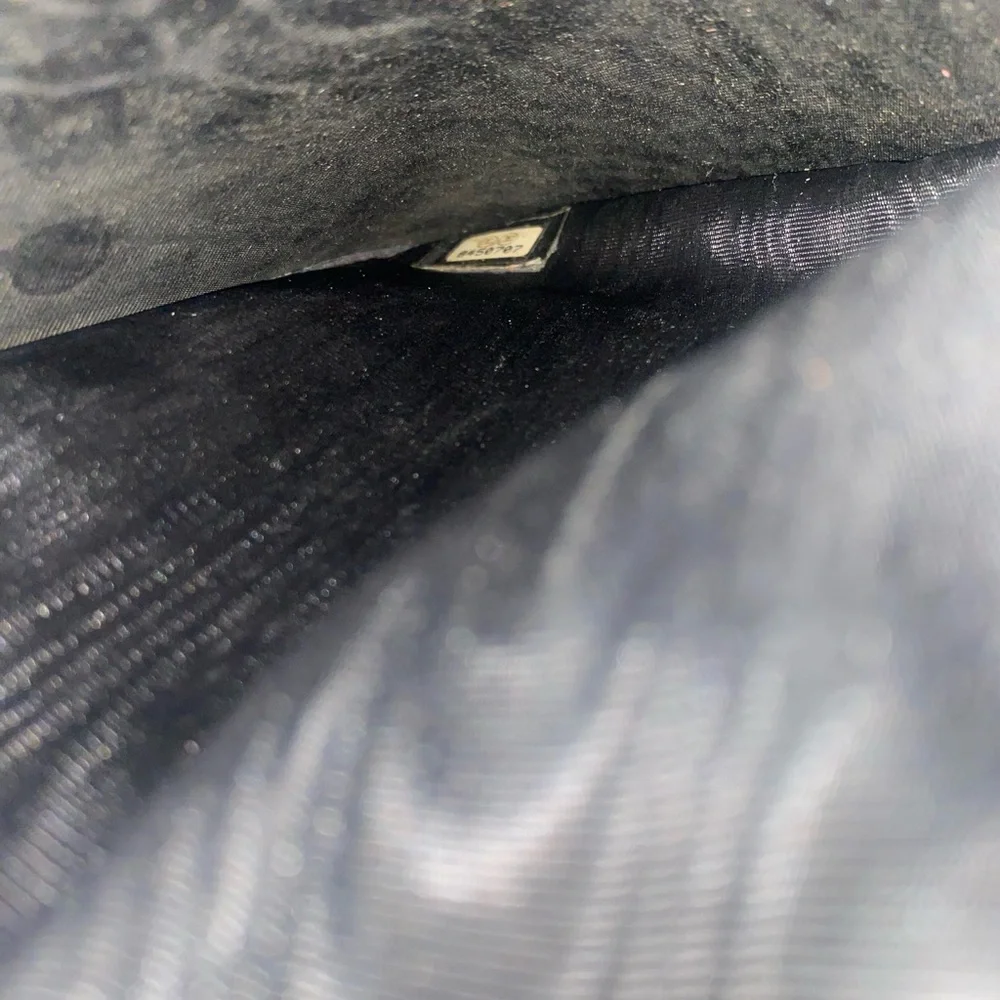 Authentic CHANEL Long Caviar Leather CC Bifold Flap Wallet - Picture 12 of 13